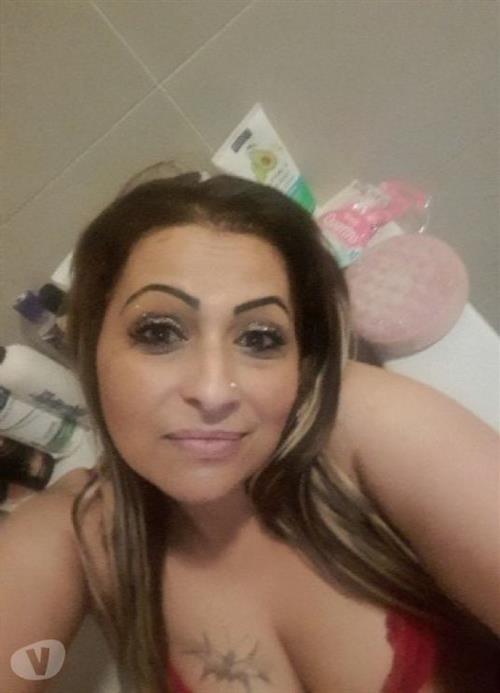 Sanaya Rahbar, 27, Stavanger - Norway, Sexy shower for 2